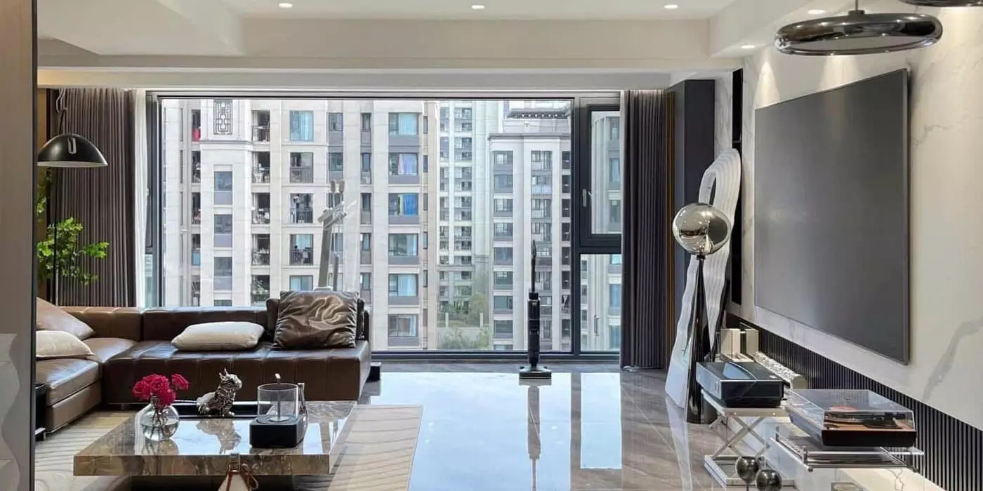 Royal City - Cho thuê căn 3 ngủ sáng toà R6 Giá chỉ 25 triệu