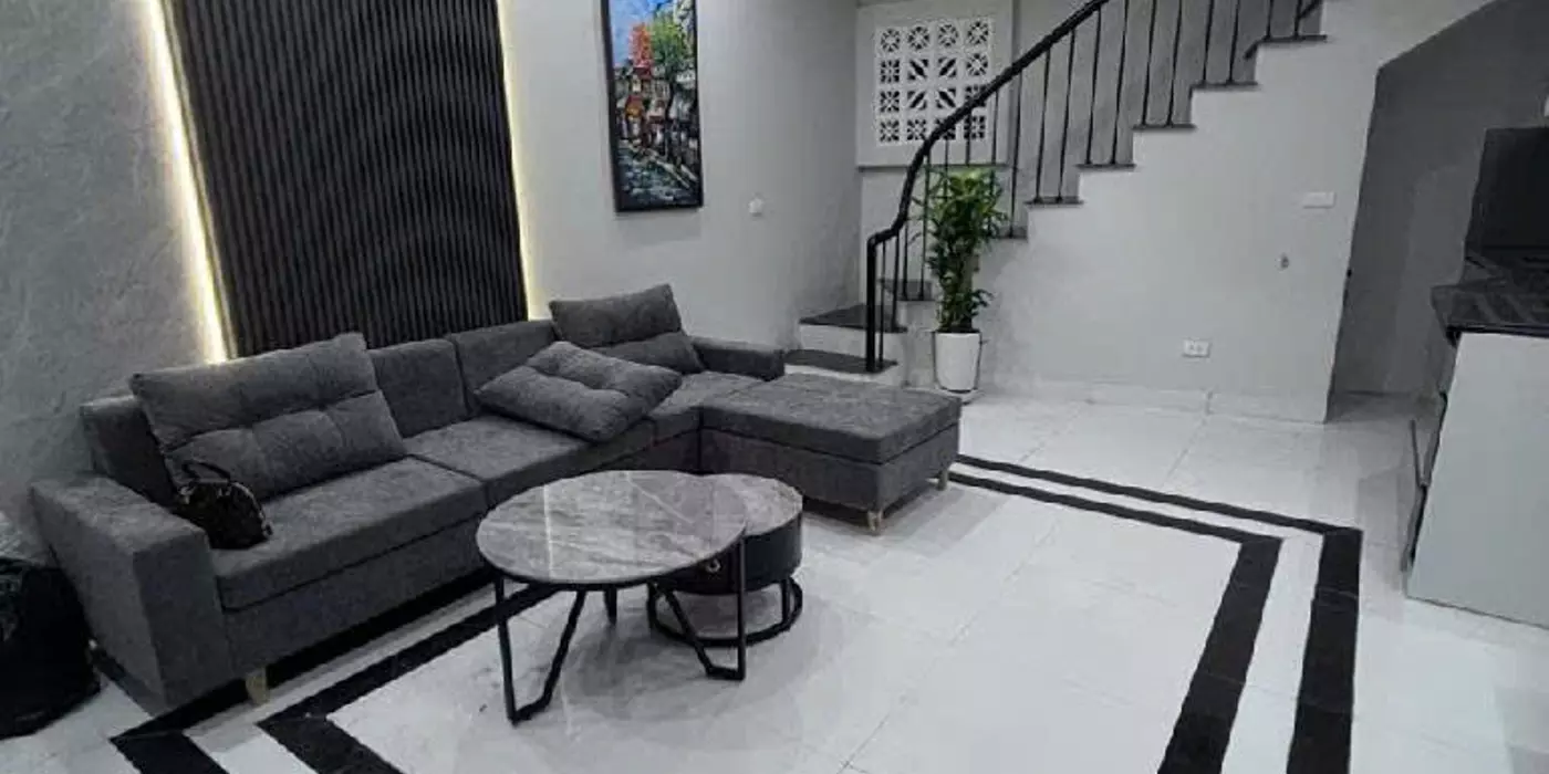 Bán nhà Phố Hào Nam, Thiết kế 5 ngủ, Vài bước ra phố, 35mx5T, Giá: 8,2 Tỷ.