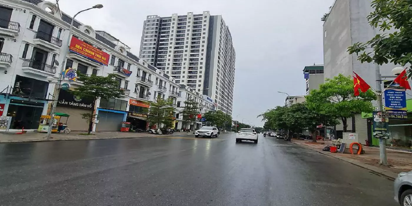 Bán đất 55m2 tặng nhà 4 tầng như mới tại Trâu Quỳ, Gia Lâm, Hà Nội. Đường kd 12m. Lh 0989894845