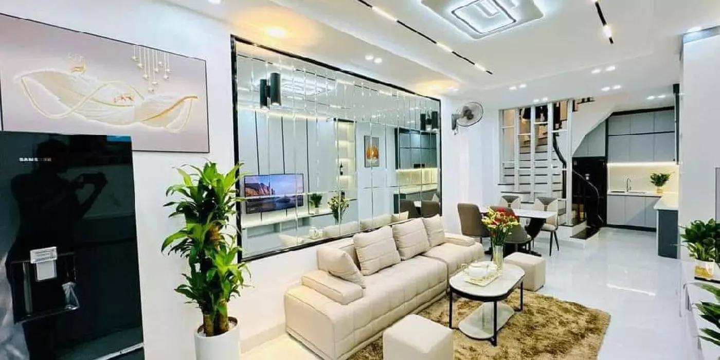 Bán nhà cực đẹp dân xây 4 tầng - trung tậm quận Đống Đa - FULL nội thất hiện đại