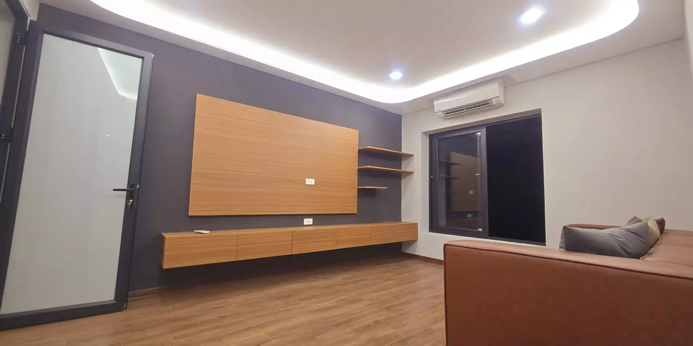 Bán căn tập thể Đại học KTQD Trần Đại Nghĩa, 95m2, 3pn. Nhà đẹp,ở ngay