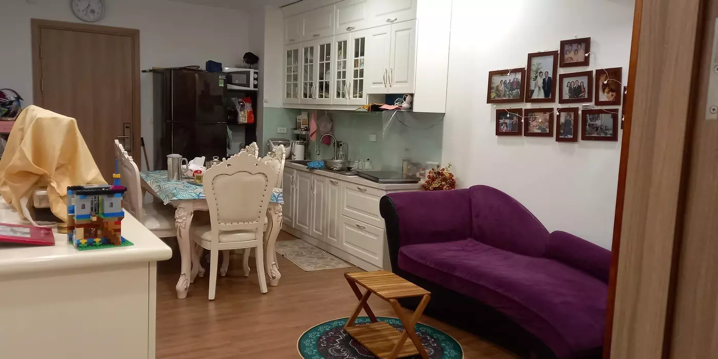 Cần bán gấp căn góc 2 ngủ, tòa L3, diện tích 54m2 giá: 3 tỷ 640 triệu ở Le Grand Jardin Sài Đồng.