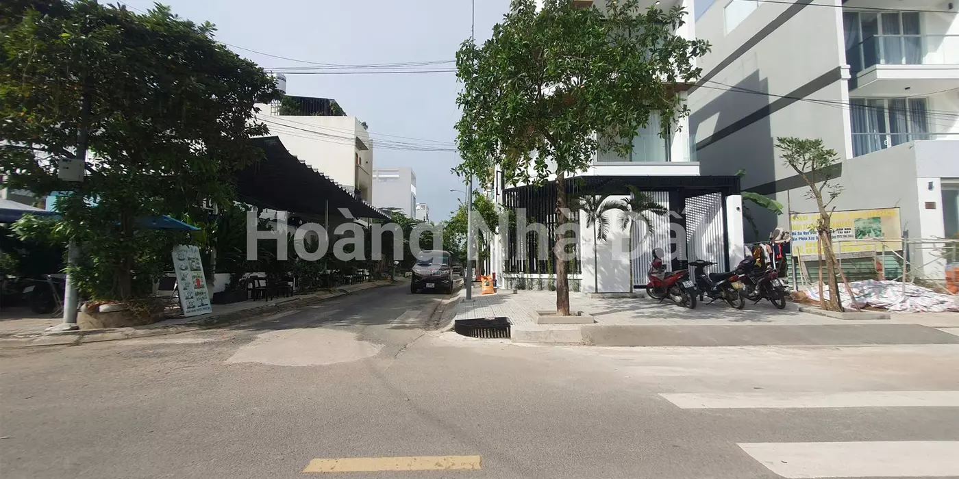 Đất nền đường Đào Sư Tích, 105m, giá 5.8 tỷ, sổ hồng riêng