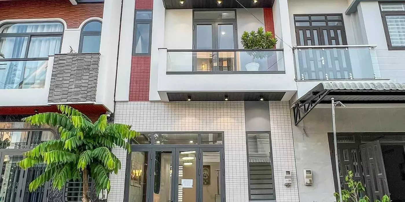 Nhà ngay Trung tâm huyện Bình Chánh- TP Hồ Chí Minh, sổ hồng riêng, sang tên trong ngày