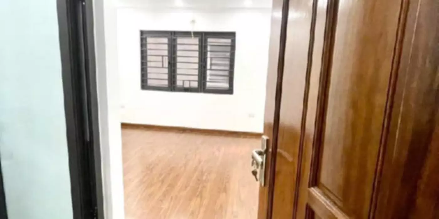 BÁN NHÀ PHỐ PHẠM VĂN ĐỒNG, OTO, LÔ GÓC , KINH DOANH 40M, 5 TẦNG, 8 TỶ 3
