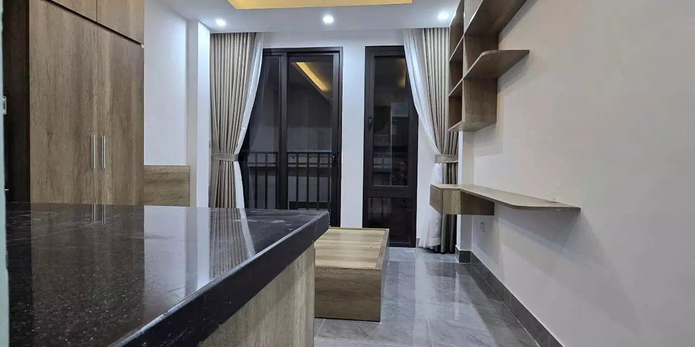 Bán chung cư mini  40m2, 7 tầng, SĐCC, Đường Bưởi, Ba Đình, Hà Nội. Giá: 12,5 tỷ. Liên hệ: 033 801