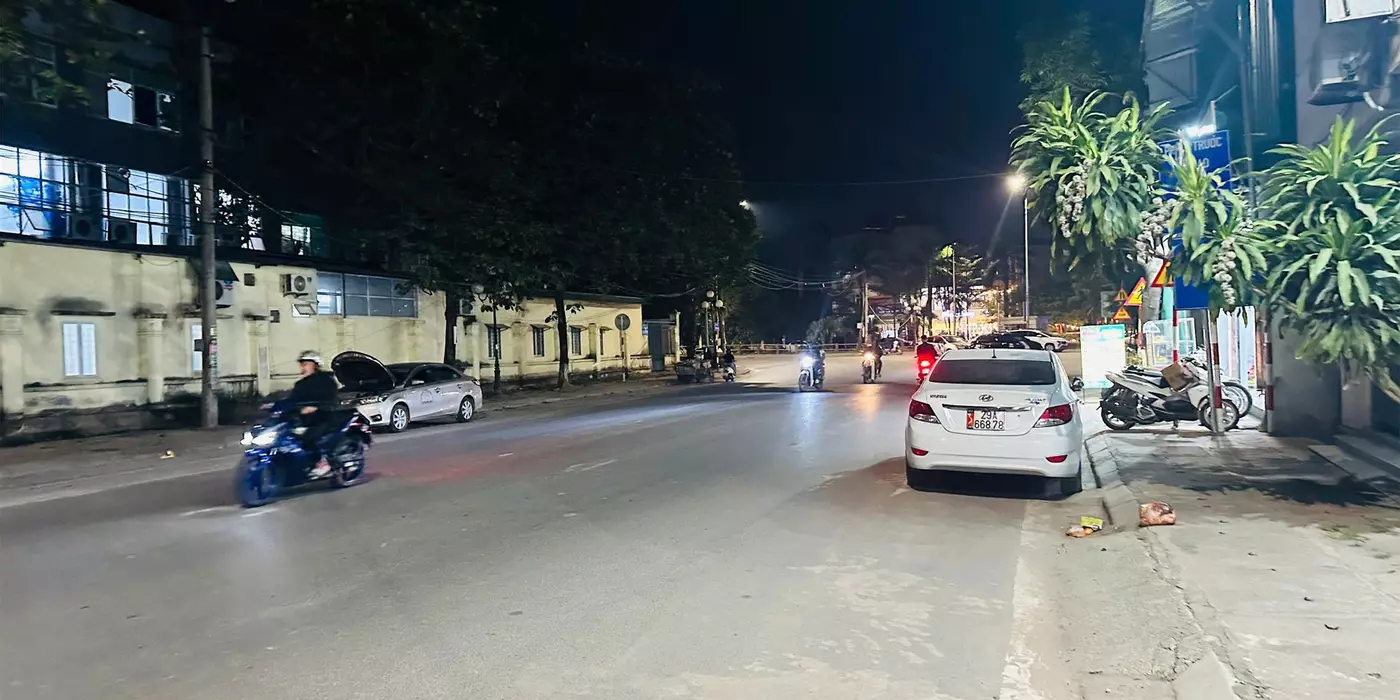 Bán gấp mảnh đất 100m², giá 5.4 tỷ, ô tô đỗ cổng tại Đại Phùng - Đan Phượng, ba bước ra mặt phố