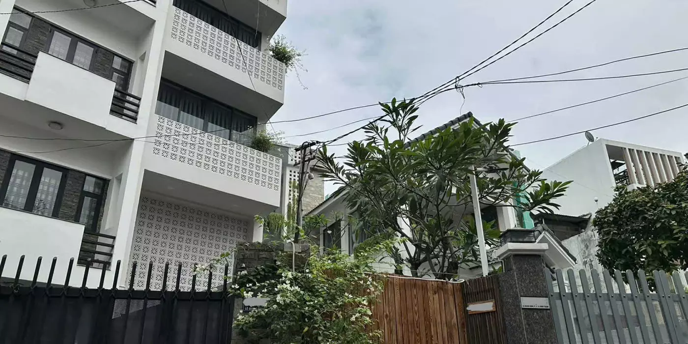 +1 BÁN NHÀ KHU CAO TẦNG LÊ QUANG ĐỊNH - 75M2 - HXT TRÁNH - 4 TẦNG - 4PN - 9.X
