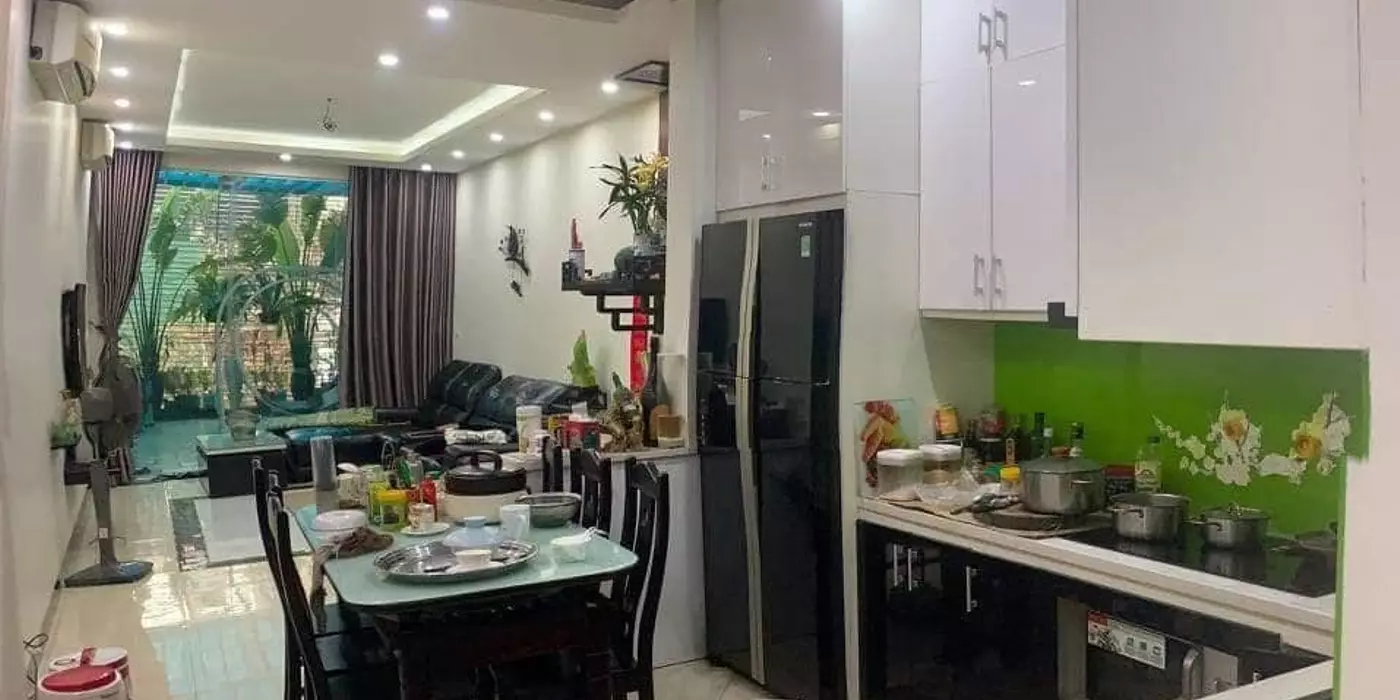Bán nhà Trung Văn gần Làng Việt Kiều Châu Âu, ô tô lùi cửa, ba bước ra phố, 40m2, 10.3 tỷ