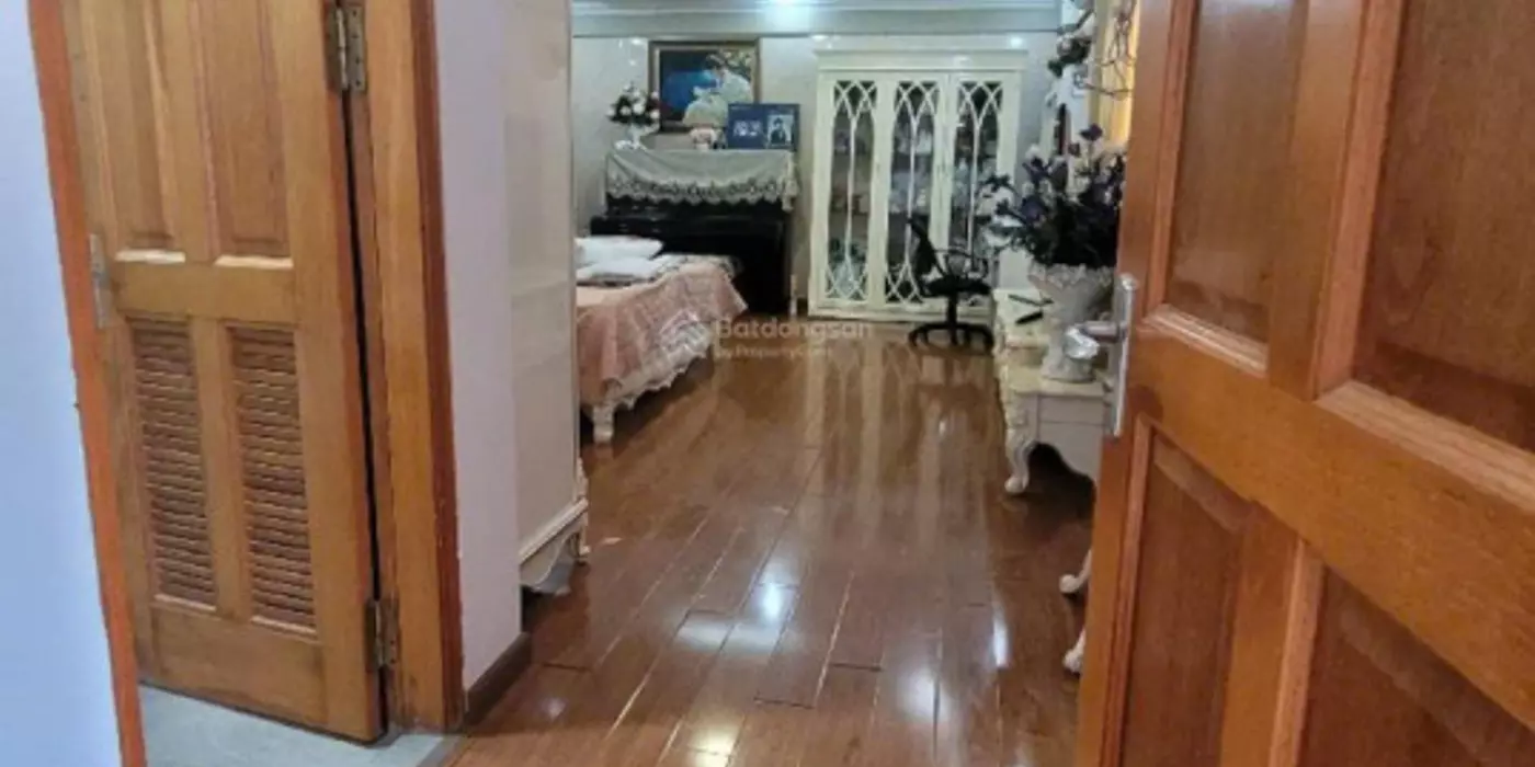 Siêu hiếm - Nhà mặt phố kinh doanh - Đường Cầu Giấy 111m2 10 tầng 67 tỷ