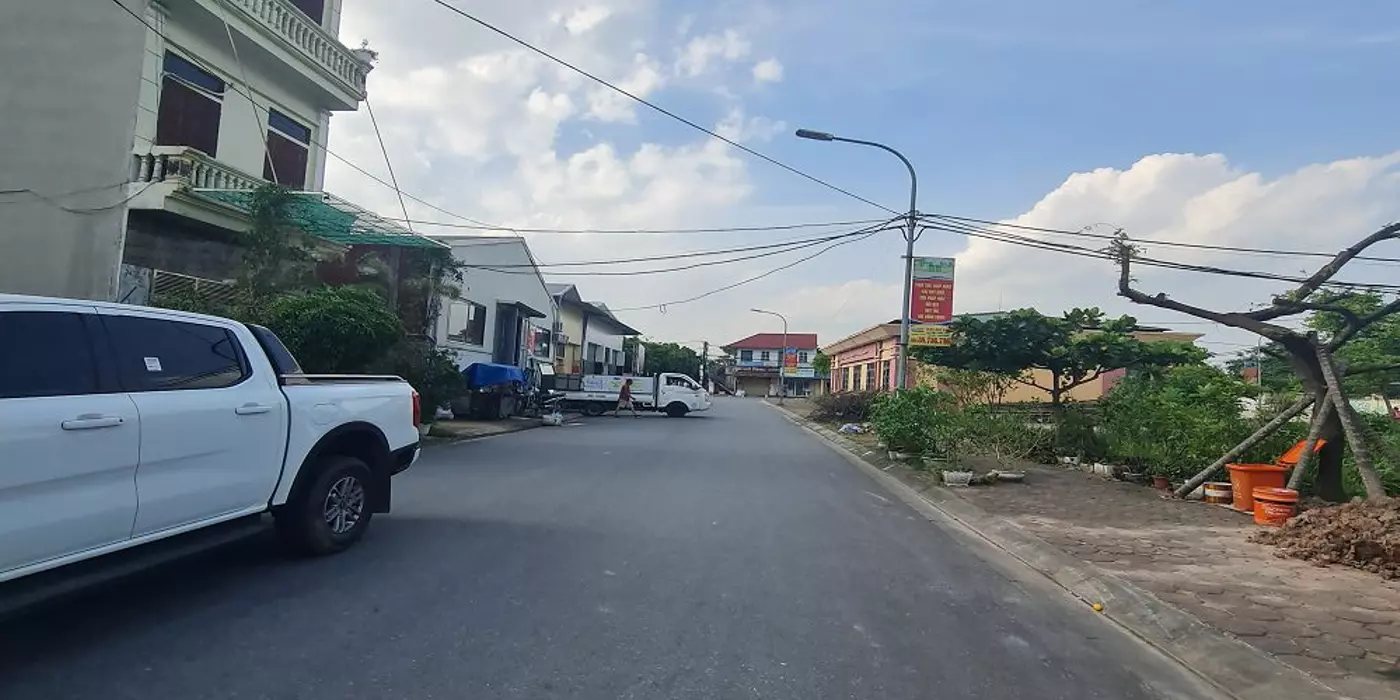 Siêu phầm Đa Tốn, Gia Lâm. 69m2, mt 4,4m, đường xe 3 tấn vào, 7 chỗ vào trong nhà.