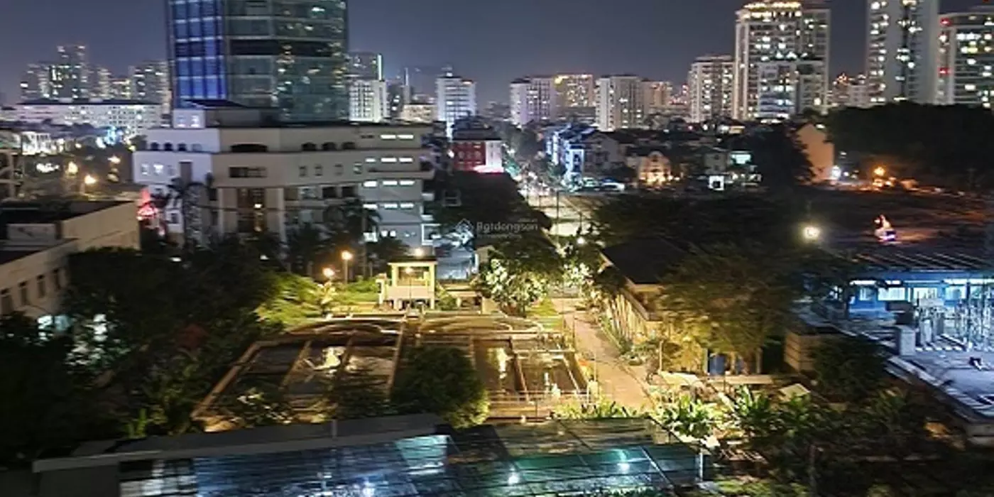 CĂN HỘ STUDIO HIỆN ĐẠI, VIEW ĐẸP NHÌN PHÚ MỸ HƯNG VÀ SÔNG, ĐẦY ĐỦ NỘI GỖ SOLID ĐỒ ĐIỆN ĐỒ BẾP XỊN