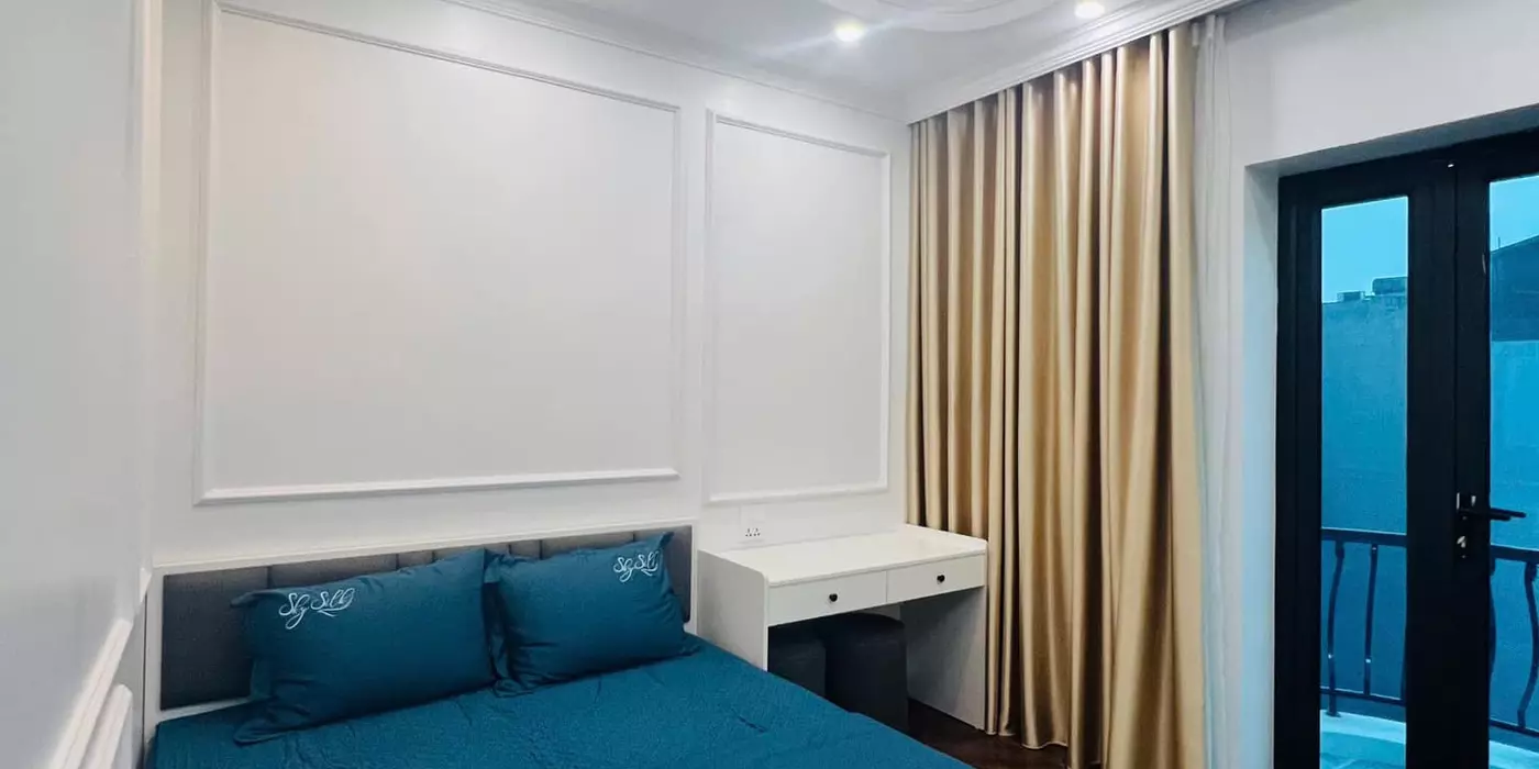 Chính chủ cần tiền cho con du học gửi bán liền kề dịch vụ Đồng Đế vị trí đắc địa, view công viên,