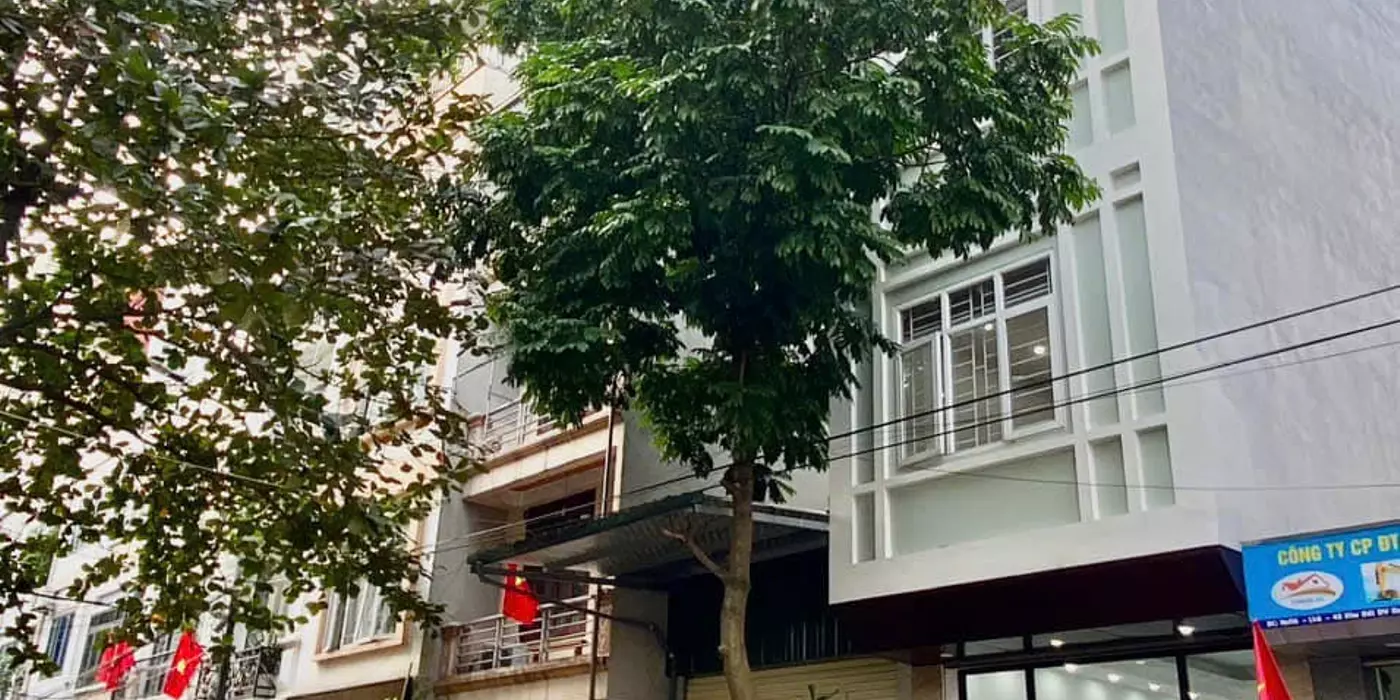 Ô tô tránh dừng đỗ ngày đêm trước nhà, Đại Mỗ - 86m2 - MT 5.1m - 4 tầng giá nhô 10 tỷ, khu vực