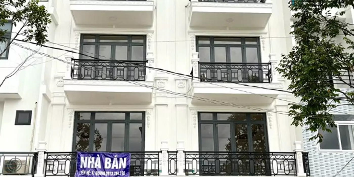 Bán 2 căn nhà mặt tiền tại địa chỉ D7-44 và D7-45 đường số 15, lộ giới 30m, KDC 586, P. Phú Thứ,