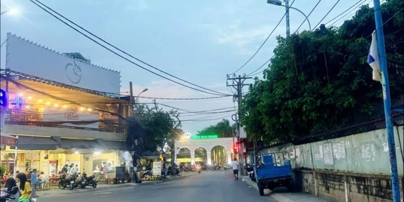 🌹 Mặt tiền đường Khuông Việt, Tân Phú- Dtich 115m2, (4,5x26). Nhà 3 Tầng