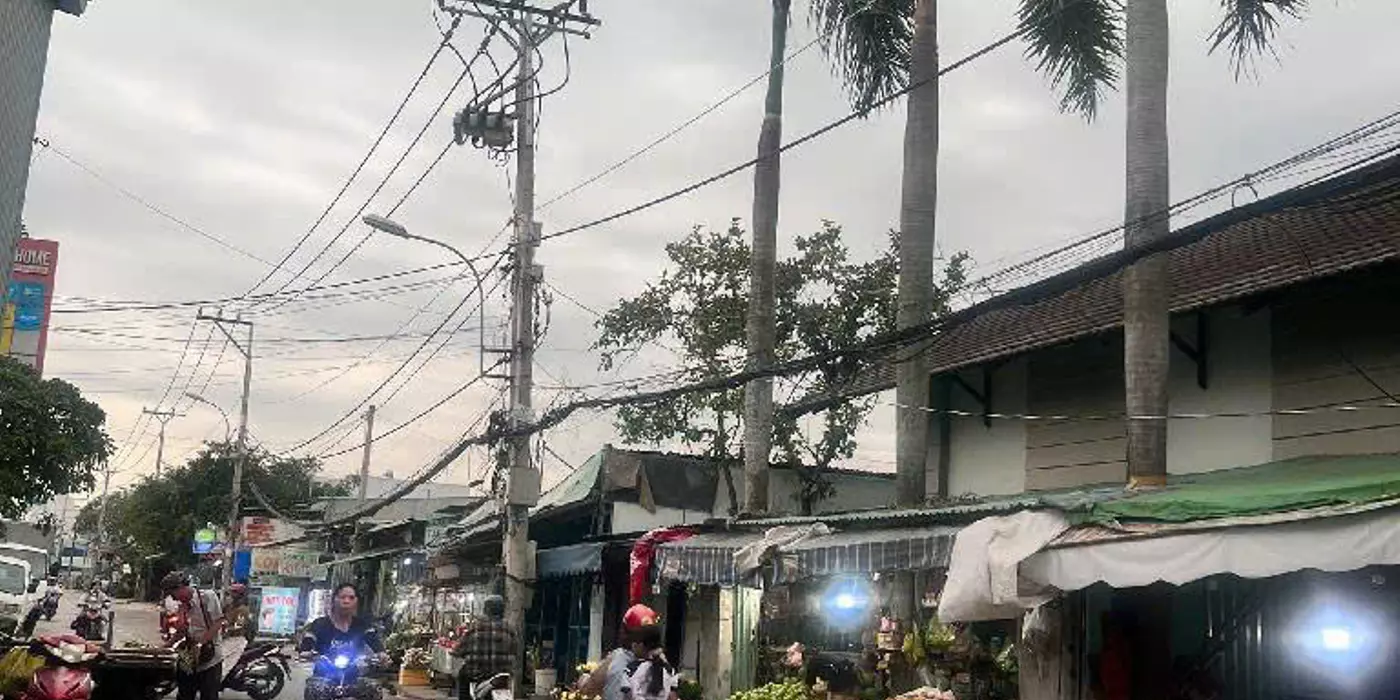 BÁN 1.392M² ĐẤT FULL THỔ MẶT TIỀN ĐƯỜNG KÊNH 15M THẠNH XUÂN 52, Q12 20TRIỆU/M².