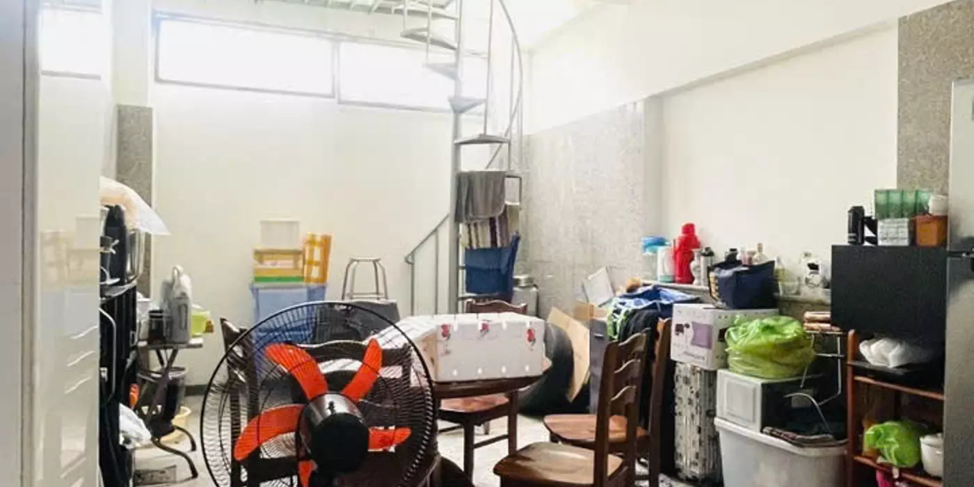 Bán nhà Mặt tiền Huỳnh Lan Khanh - Phổ Quang, Phan Đình Giót, 4x27m, 2 Tầng, 20.9 tỷ