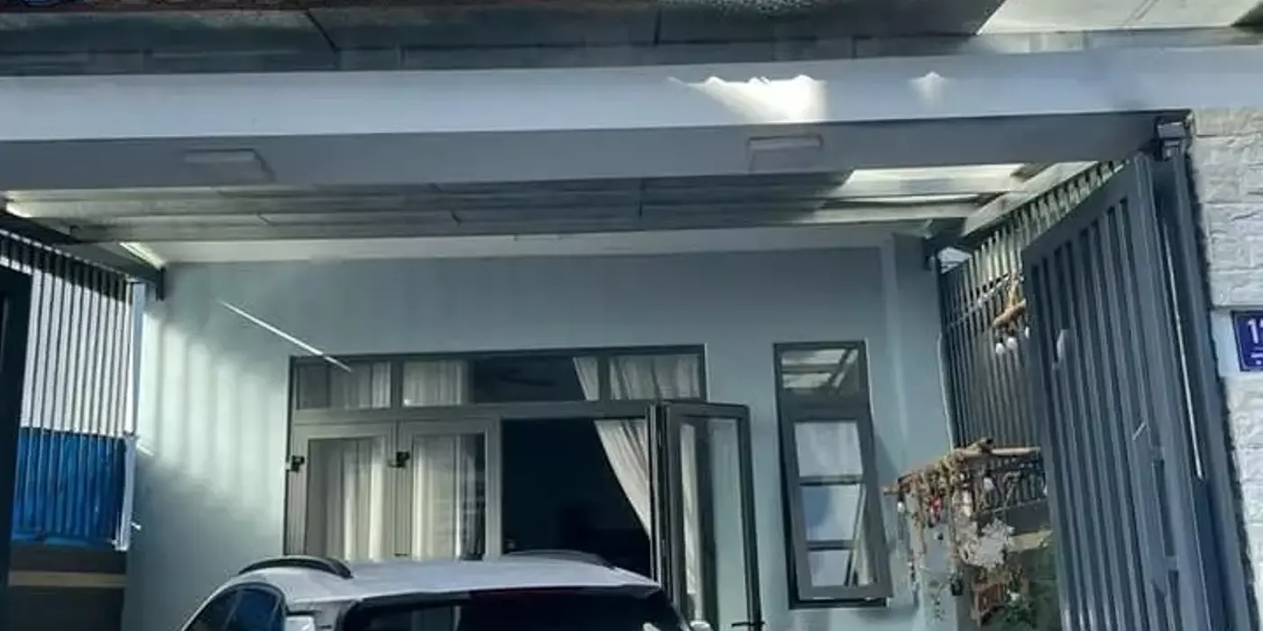 Bán Nhà Trung tâm huyện Bình Chánh- TP Hồ Chí Minh, sổ hồng riêng, 85m2 bao sang tên