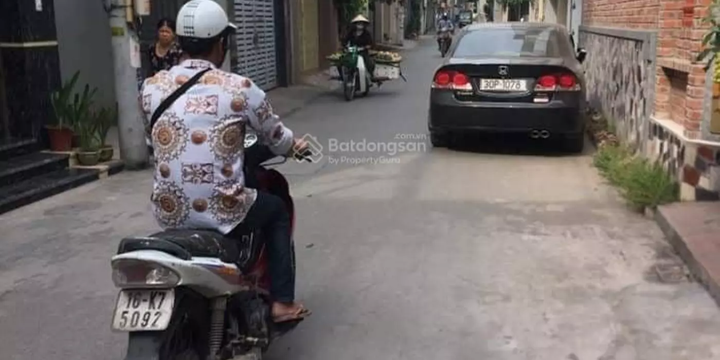 Bán Nhà Ngõ 254 Tam Trinh, 50m ra phố, OTO đỗ cổng,Full Nội Thất, 5 tầng, 4.65 tỷ