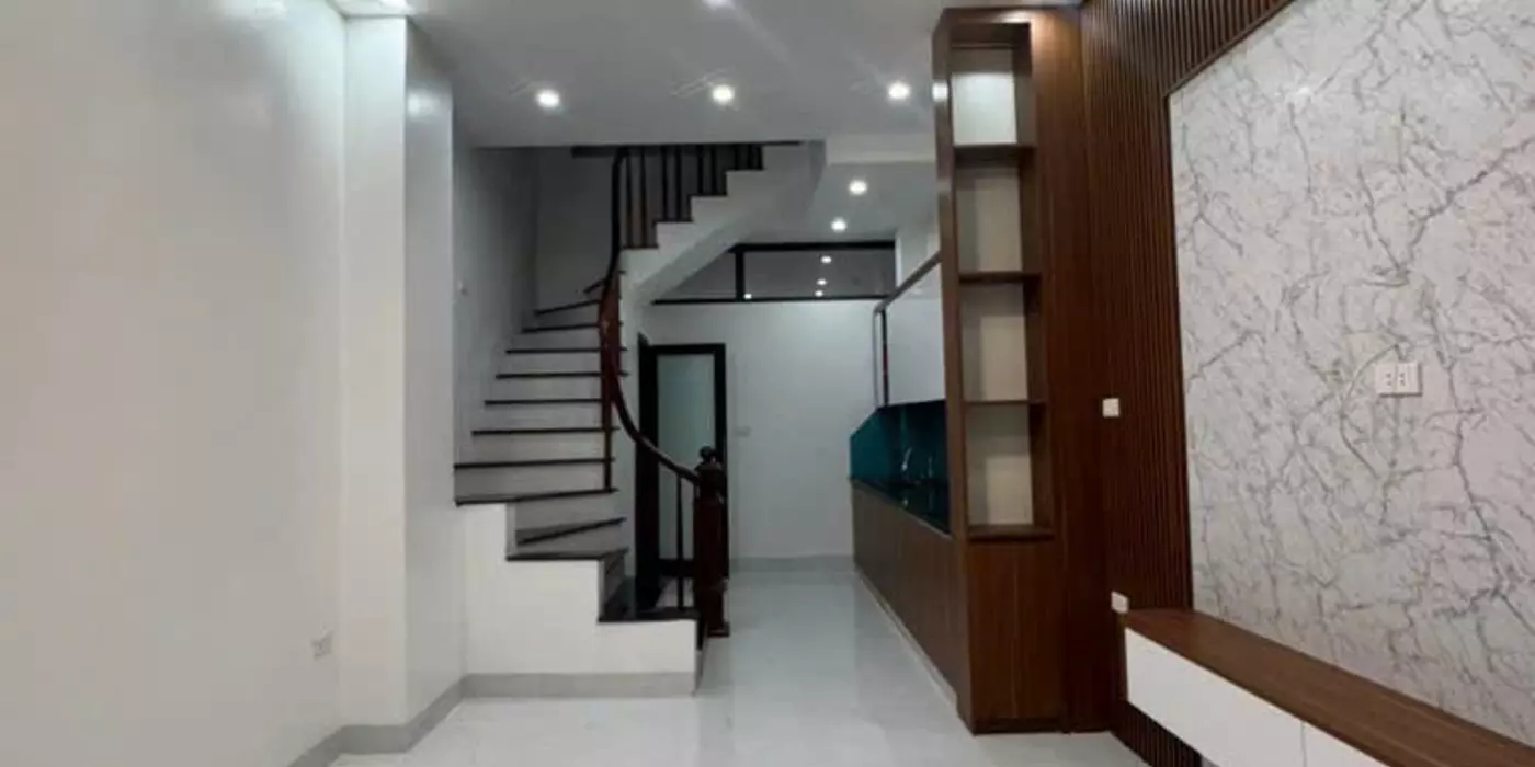 Bán nhà Phố Tản Đà Nguyễn Trãi  phân lô
Kinh Doanh 6.8Tỷ,5 tầng,MT3.5m.