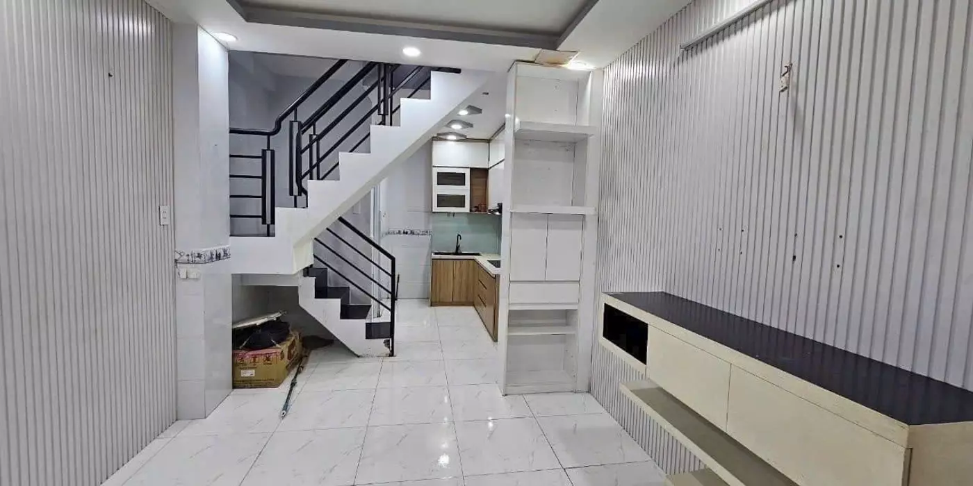 BÁN NHÀ LÊ VĂN LƯƠNG Q7 - SHR - GẦN LOTTE MART, CHỈ NHỈNH 2 TỶ