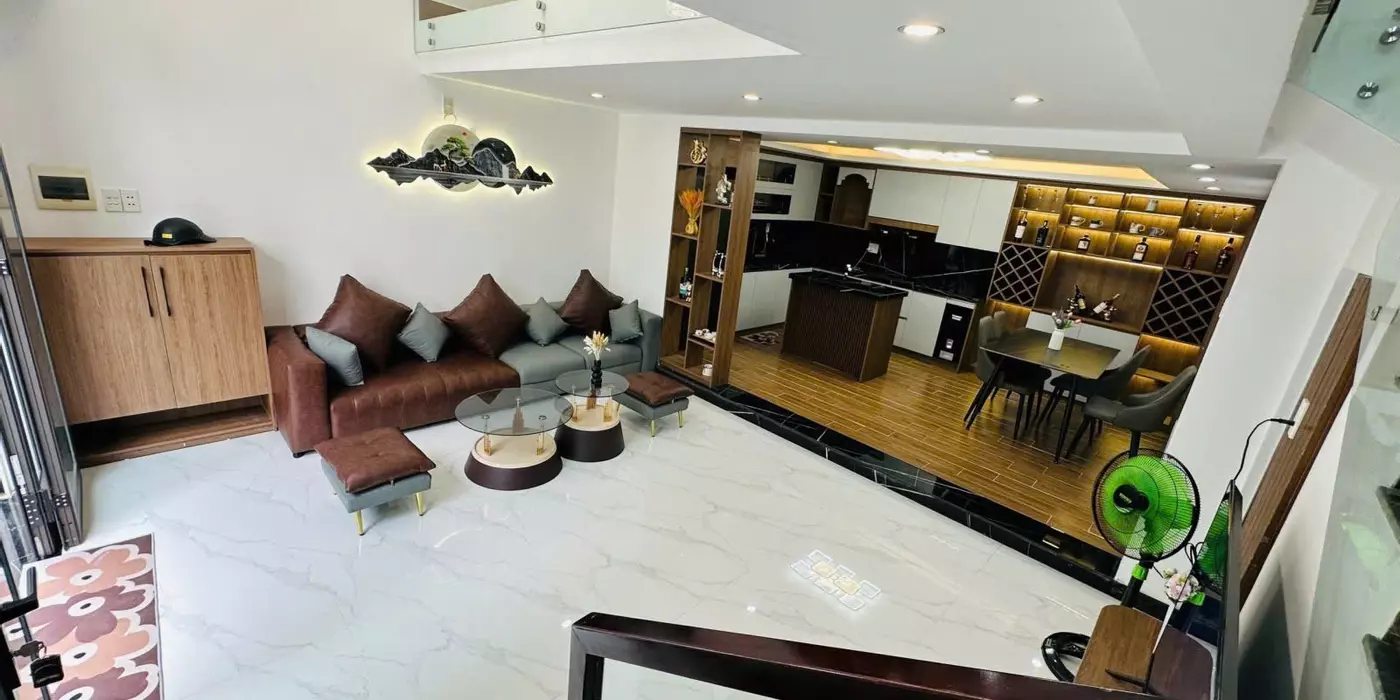 Thiết kế hiện đại, kiệt 5m vài bước chân ra Nguyễn Hữu Thọ , Hải Châu, Đà Nẵng