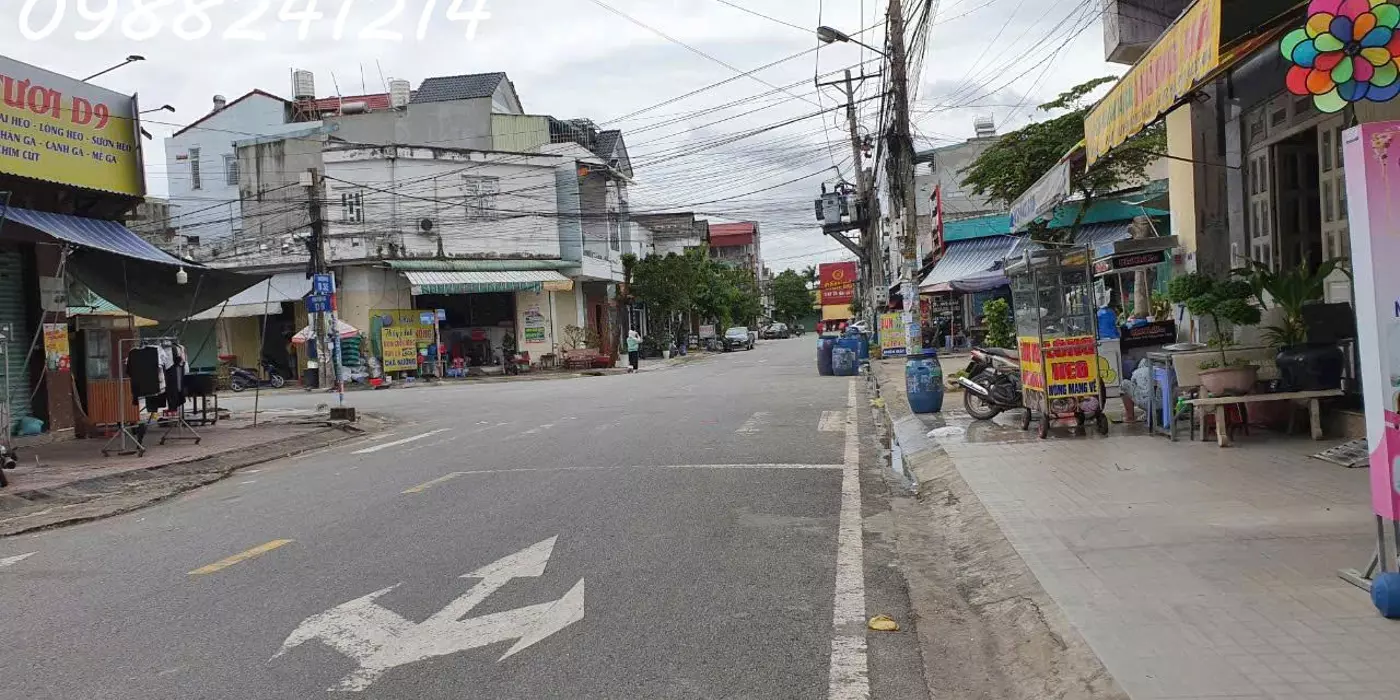 ( Siêu rẻ) Chỉ 3 tỷ25 có ngay căn nhà mặt tiền 102m2, 2 phòng ngủ ngay chợ KDC Việt Sing, TP Thuận