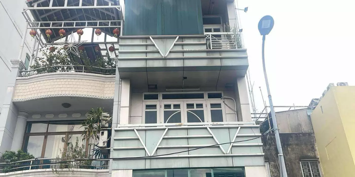 CHÍNH CHỦ BÁN GẤP NHÀ MẶT TIỀN 7 TẦNG LẦU 8 NGUYỄN THAI HỌC, PHƯỜNG ÔNG LÃNH QUẬN 1 (4X20M) (