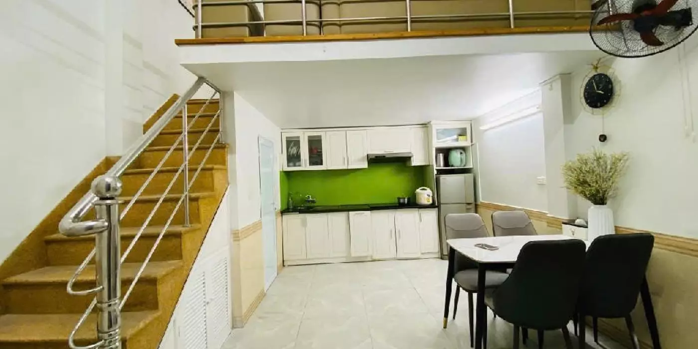 Chỉ 4.Xx tỷ có ngay nhà 5T, 3N Định Công Thượng, cách ô tô 10m trước nhà ba gác tránh
