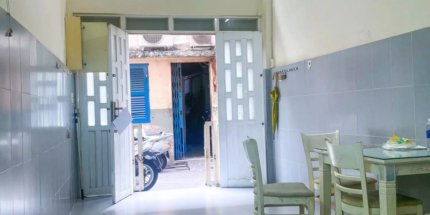 BÁN NHÀ 3 TẦNG, 28M², NGUYỄN THIỆN THUẬT, Q.3, GIÁ 5.2 TỶ - SỔ HỒNG CHÍNH CHỦ