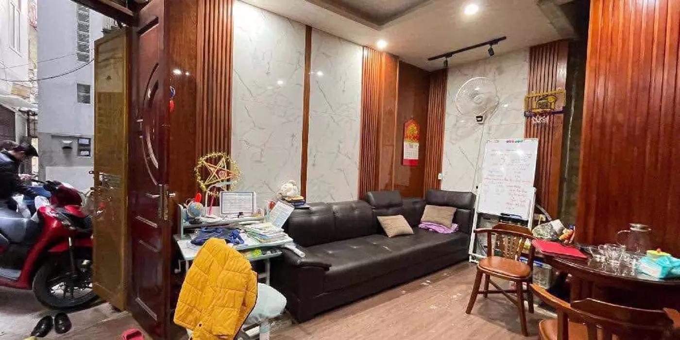 Cần bán nhà gần Q1 - Ngã tư hàng xanh - 79m2 - 4 tầng - gần HXH - PL chuẩn