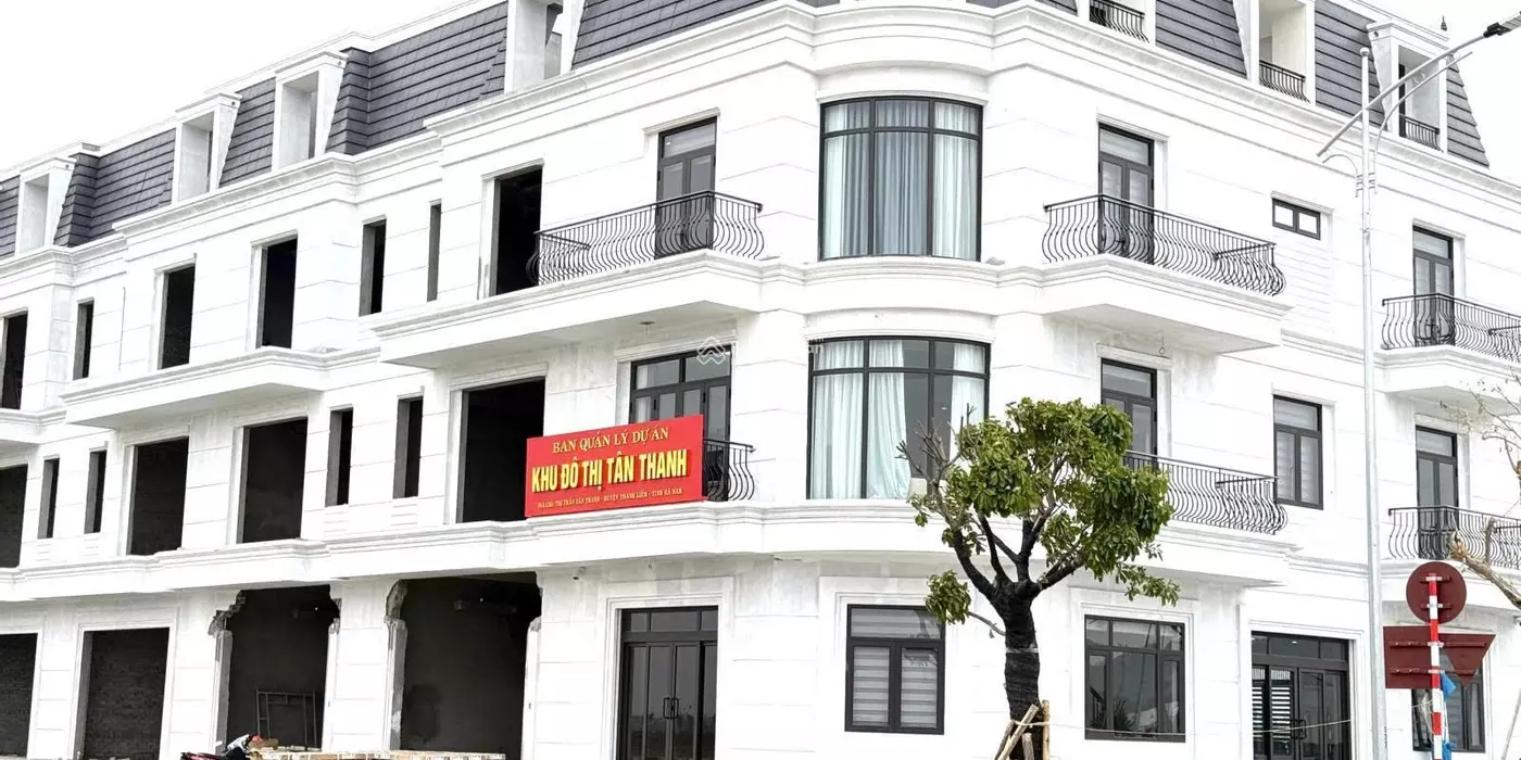 cần bán shophouse vị trí vàng trục đường kinh tế T4 68m giá 3,9 tỷ