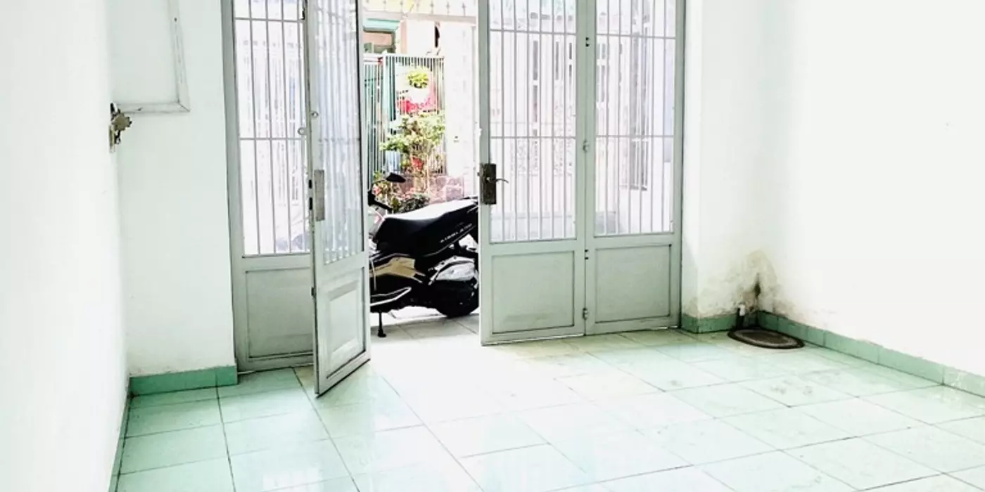 Sát Mặt Tiền Giá 3.45 Tỷ, 4x12 Vuông Vức, Hẻm Oto, Vị Trí Trung Tâm Hiệp Thành – Quận 12.