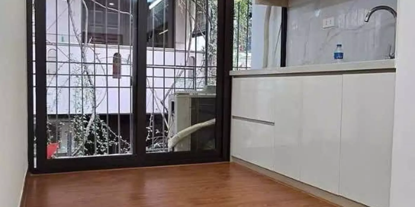 Bán nhà tập thể Thanh Xuân Bắc giá 2.95 tỷ, diện tích 70m2, tầng 3, mặt tiền 4m