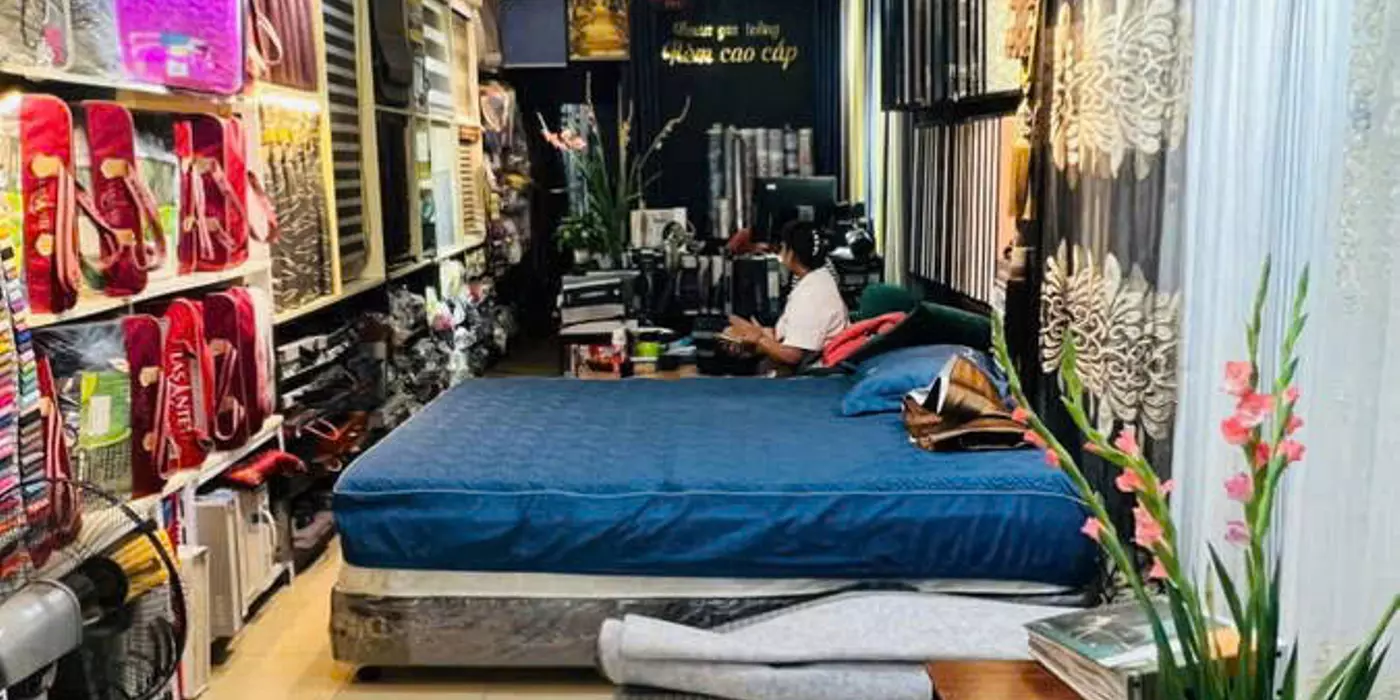 BÁN NHÀ MẶT PHỐ VÕNG THỊ, TÂY HỒ, 70M2 3 TẦNG- GIÁ 27,9 TỶ- KINH DOANH SẦM UẤT NGÀY ĐÊM - RẤT HIẾM