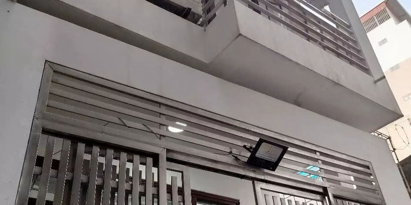 Chính chủ bán gấp nhà có 6 phòng DT: 49,5m2, 5 tầng ngõ 354 Trường Chinh, Đống Đa, TL 8.05 tỷ.