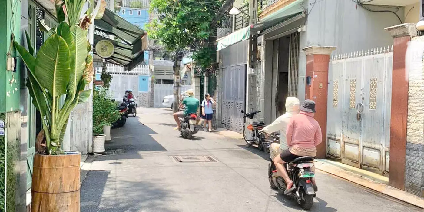 BÁN NHÀ  NGUYỄN THÁI BÌNH - TÂN BÌNH - 80M2 - 4 TẦNG - 11.2 TỶ - CHỦ GẤP BÁN .