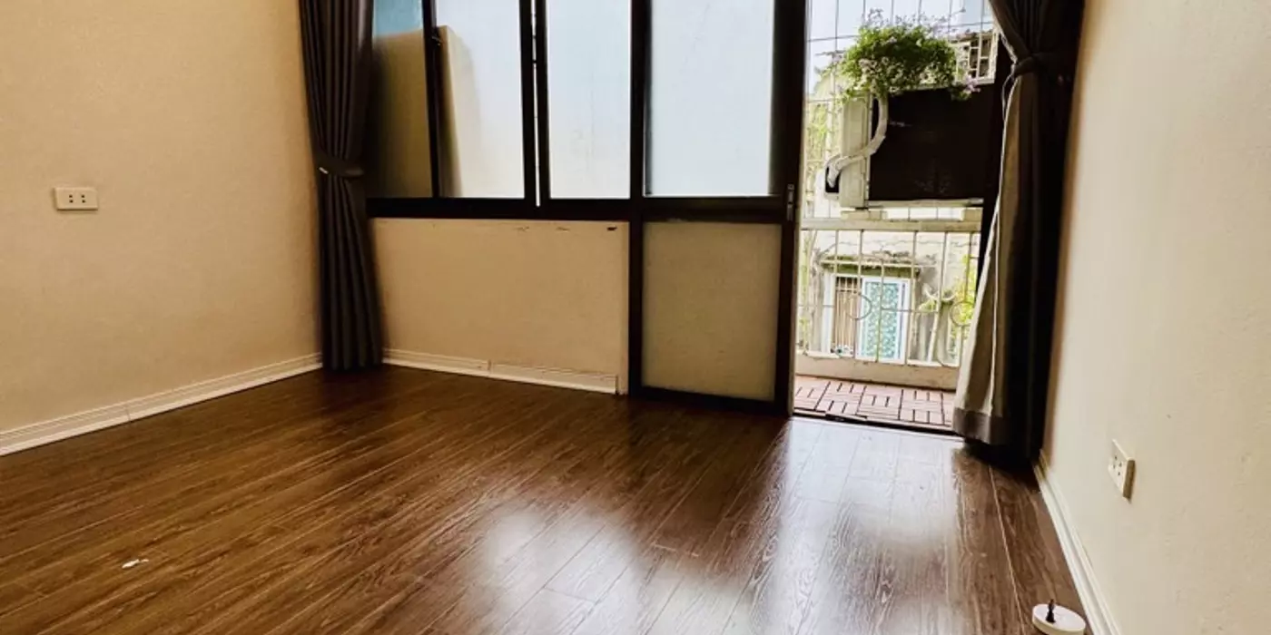 CHTT Phương Mai, Giá chào 2,45T