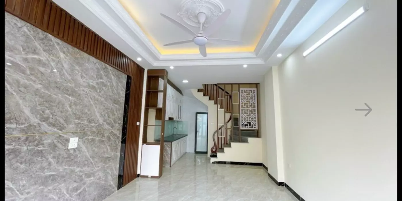 Nhà TÂY HỒ 90m2 x 5 tầng thang máy, ngõ thoáng sáng.