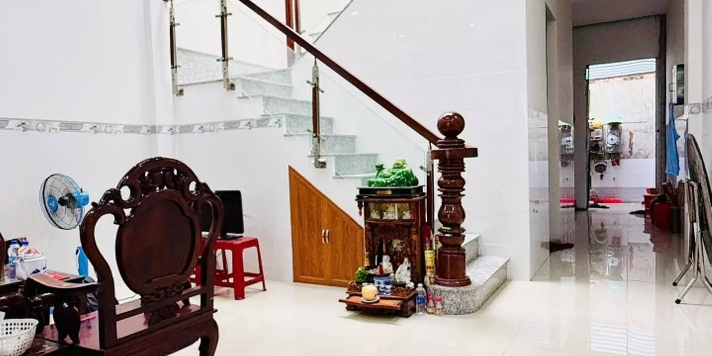 🔥🔥 Chủ gấp bán NHÀ MỚI 2 TẦNG - 100M2 NGANG 5 MÉT - Ô TÔ NGỦ TRONG NHÀ - GẦN CHỢ HIỆP THÀNH -