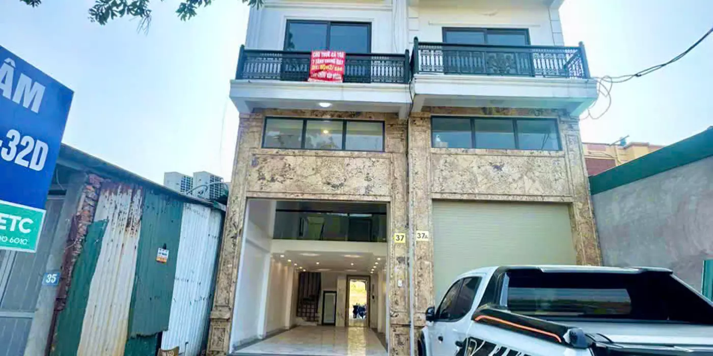 Cho thuê toà nhà văn phòng vành đai 3/ gần Tam Trinh