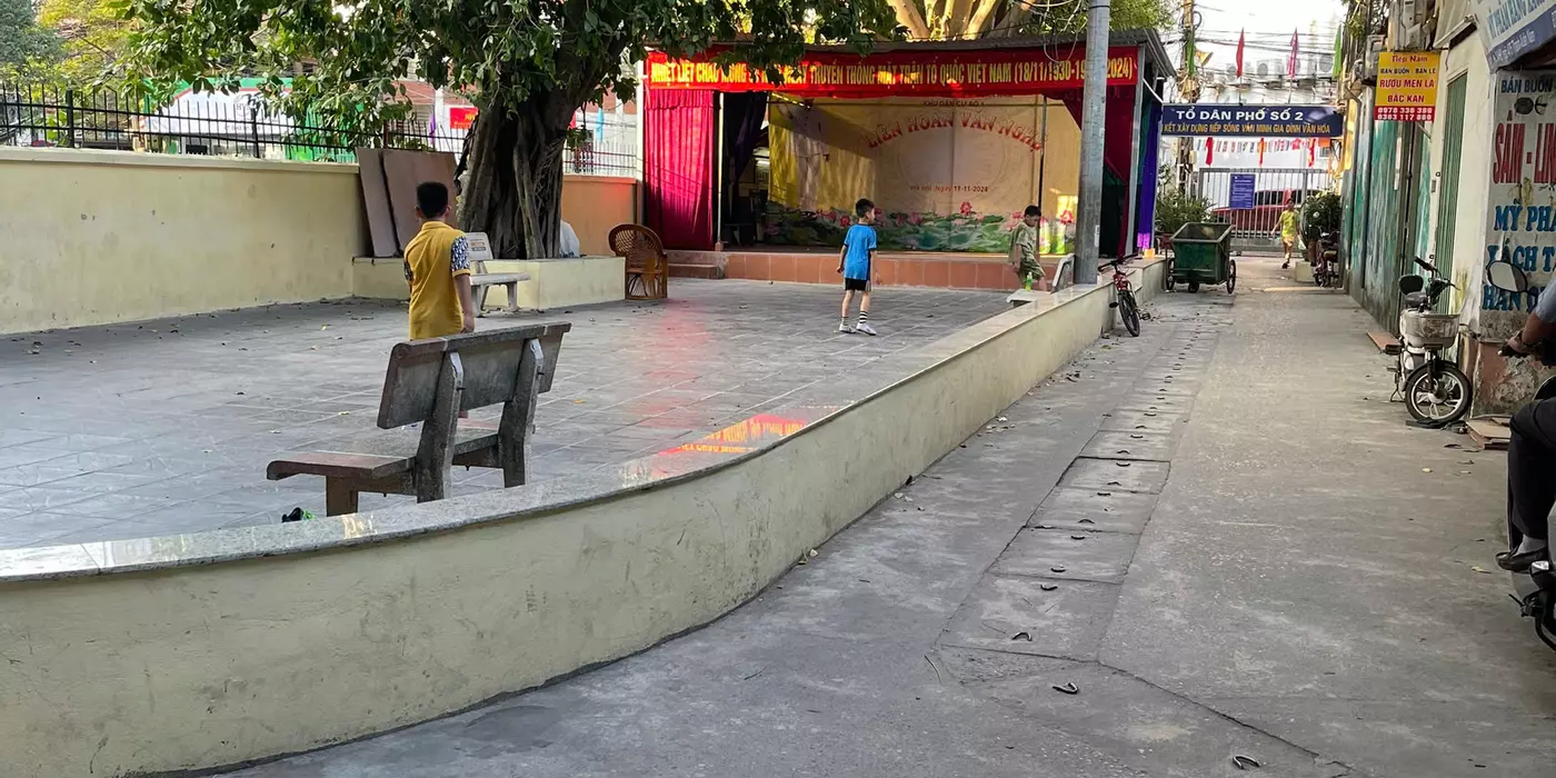 NHÀ ĐẸP NGÕ TO 3 BÁNH - NGÕ NGUYỄN TRÃI - 92M2 X 1 TẦNG - 3 TỶ - Ô TÔ TRÁNH - 3 BƯỚC RA MẶT PHỐ