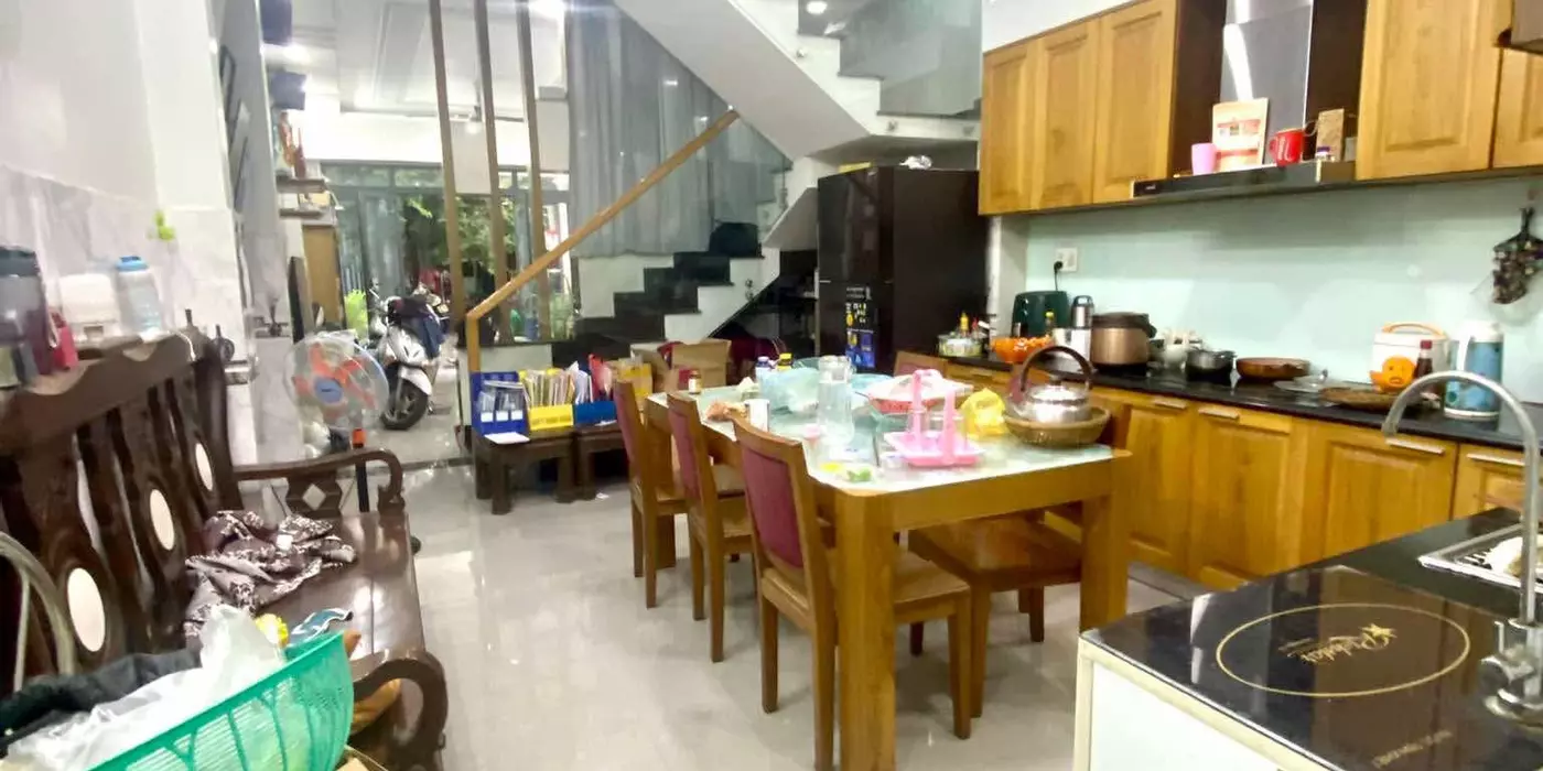 NHÀ 3 TẦNG TK SANG TRỌNG HẺM 8M MỘT TRỤC LÂM THỊ HỐ 60M2 CHỈ 4,7 TỶ
