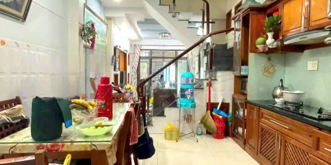 SÁT MẶT TIỀN  ĐƯỜNG SỐ 30M VĨNH HỘI 
NGANG 4 X 13 M 
ĐÚC XÂY MỚI 3 TẤM 

CÓ 6 TỶ