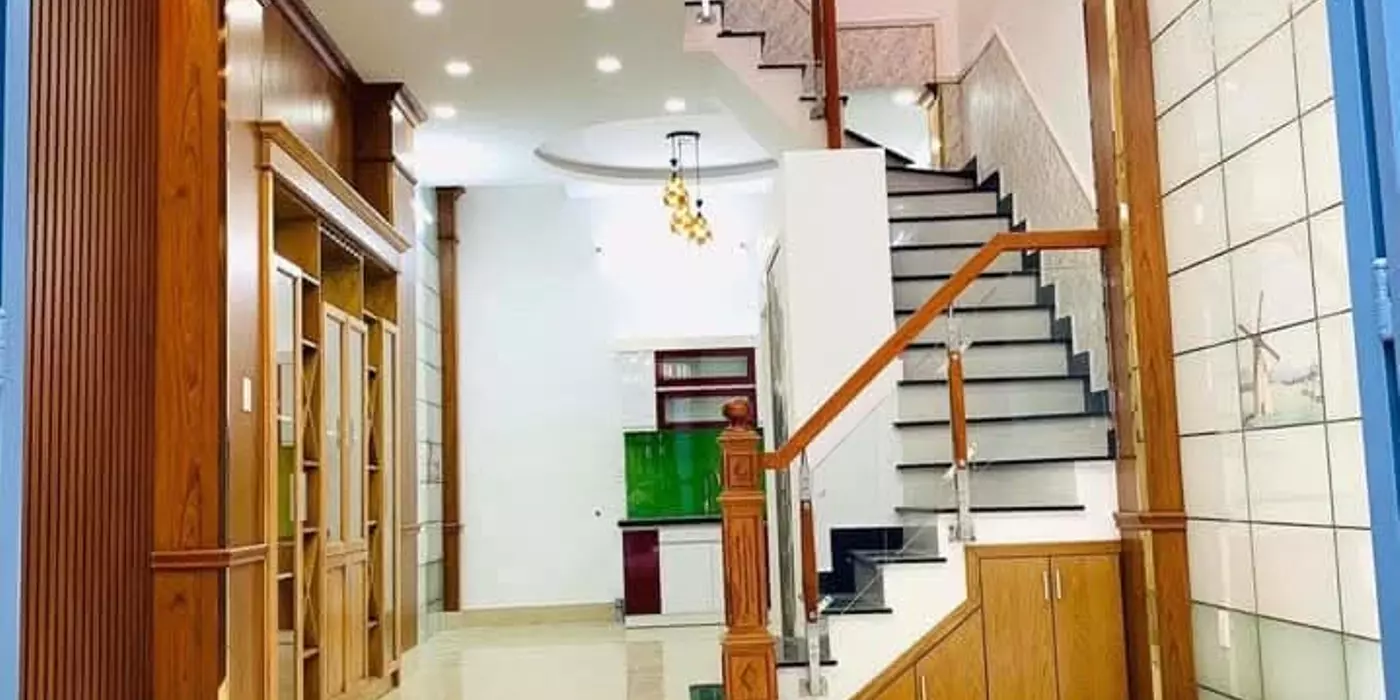 BÁN GẤP NHÀ HẺM THÔNG XE ĐƯỜNG TRẦN TẤN, P. TÂN SƠN NHÌ, TÂN PHÚ
40 M2 - 2 TẦNG - 3.6 TỶ