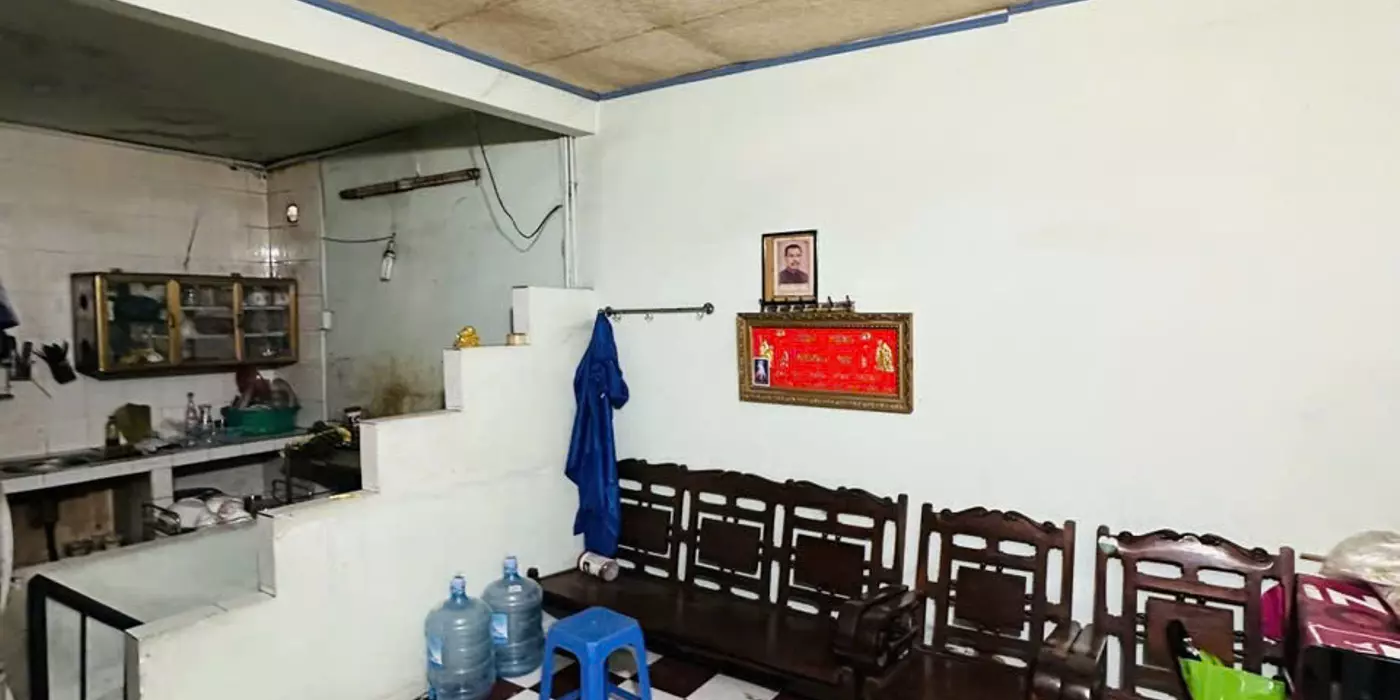 Bán nhà Mặt tiền Lê Văn Sỹ -, Phường 10, Q. Phú Nhuận, DT: 3.5x13m, 3 Tầng cũ, 13.5 tỷ.
