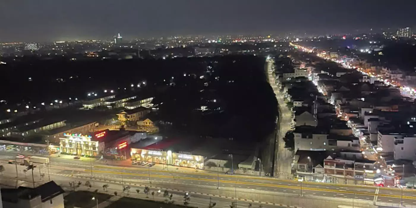 CHO THUÊ CĂN HỘ 2PN SẴN NỘI THẤT NGAY VINCOM DĨ AN 6TR