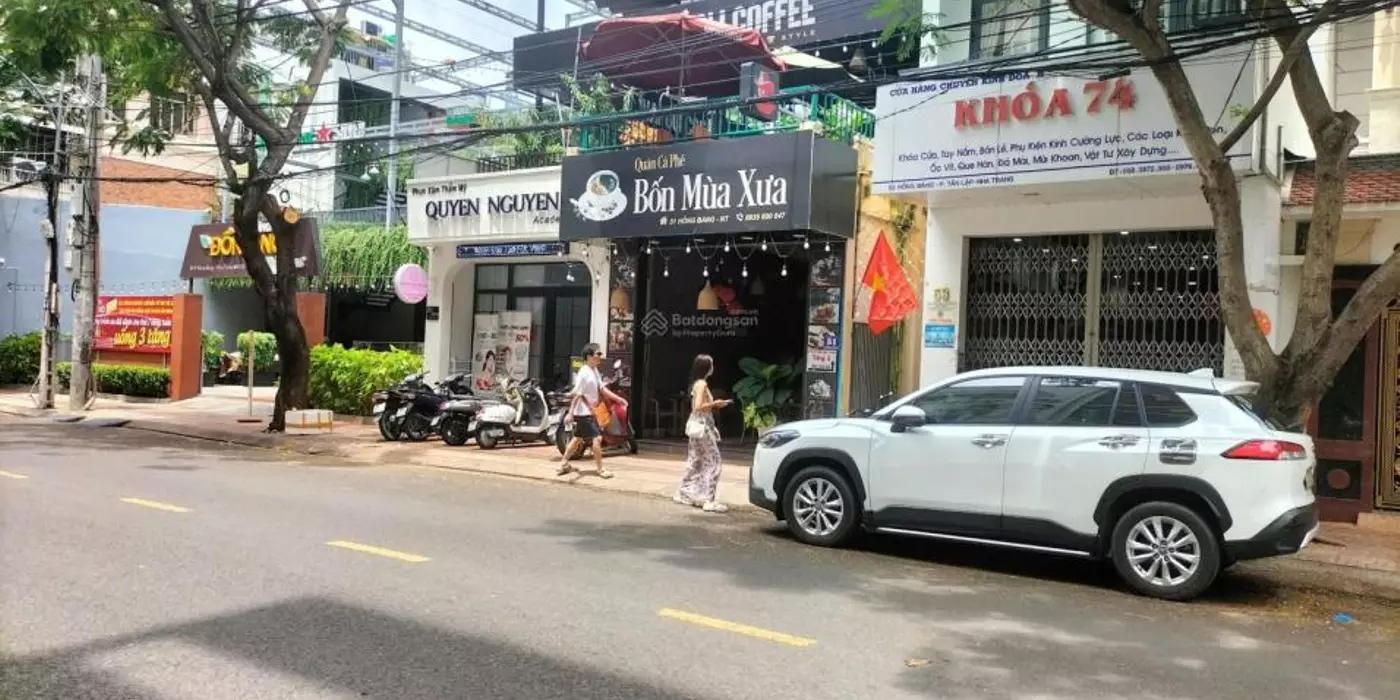 Dưới đây là một bài đăng chuẩn SEO cho căn nhà bạn muốn bán:

Bán Căn Nhà Mặt Tiền Hồng Bàng Nha