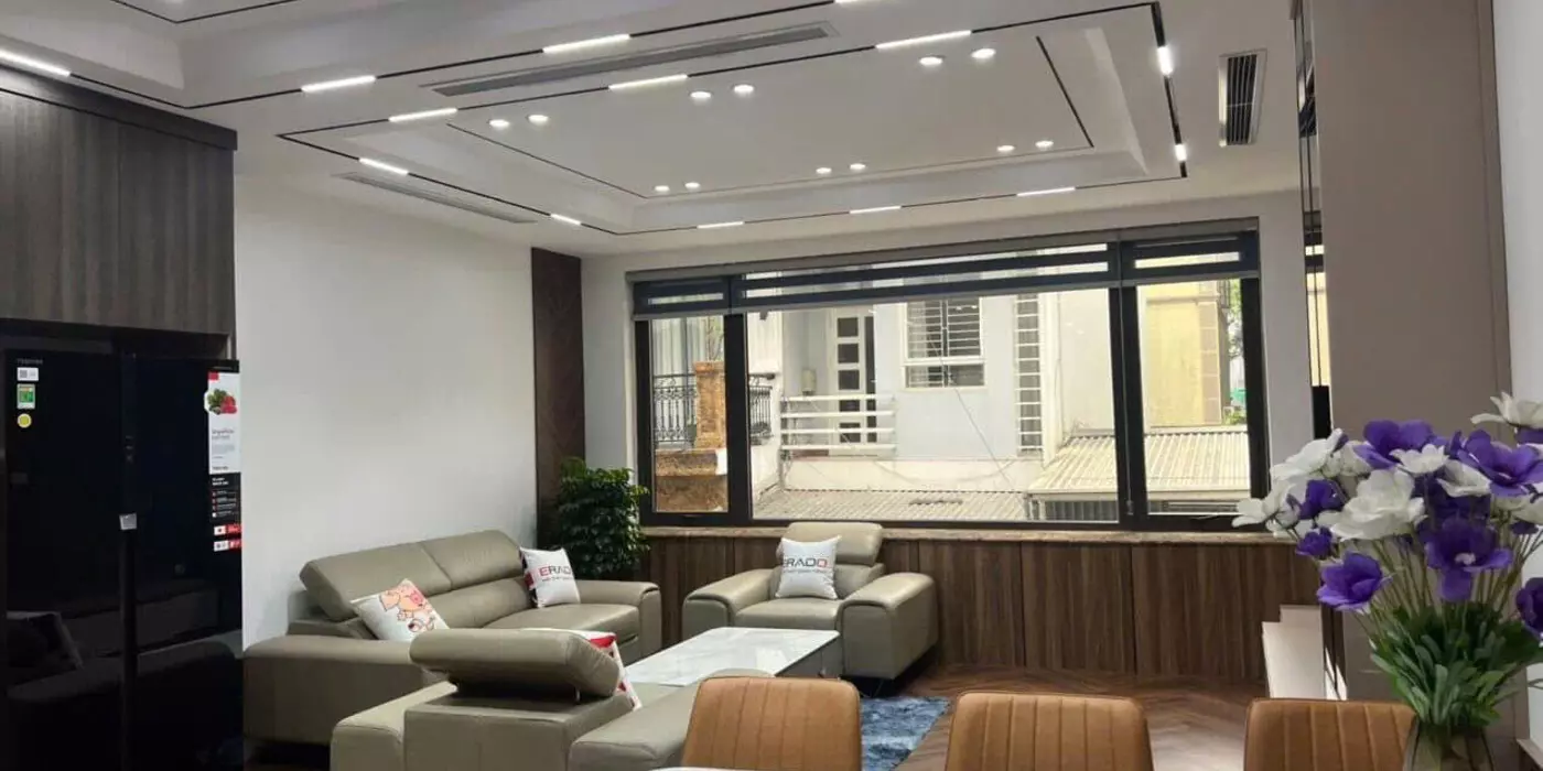 BÁN CỰC PHẨM SIÊU HIẾM, MẶT PHỐ ĐỈNH 
NGUYỄN VĂN CỪ LONG BIÊN - 295m2 x 2 TẦNG - CHỈ 76TỶ .
THƯƠNG
